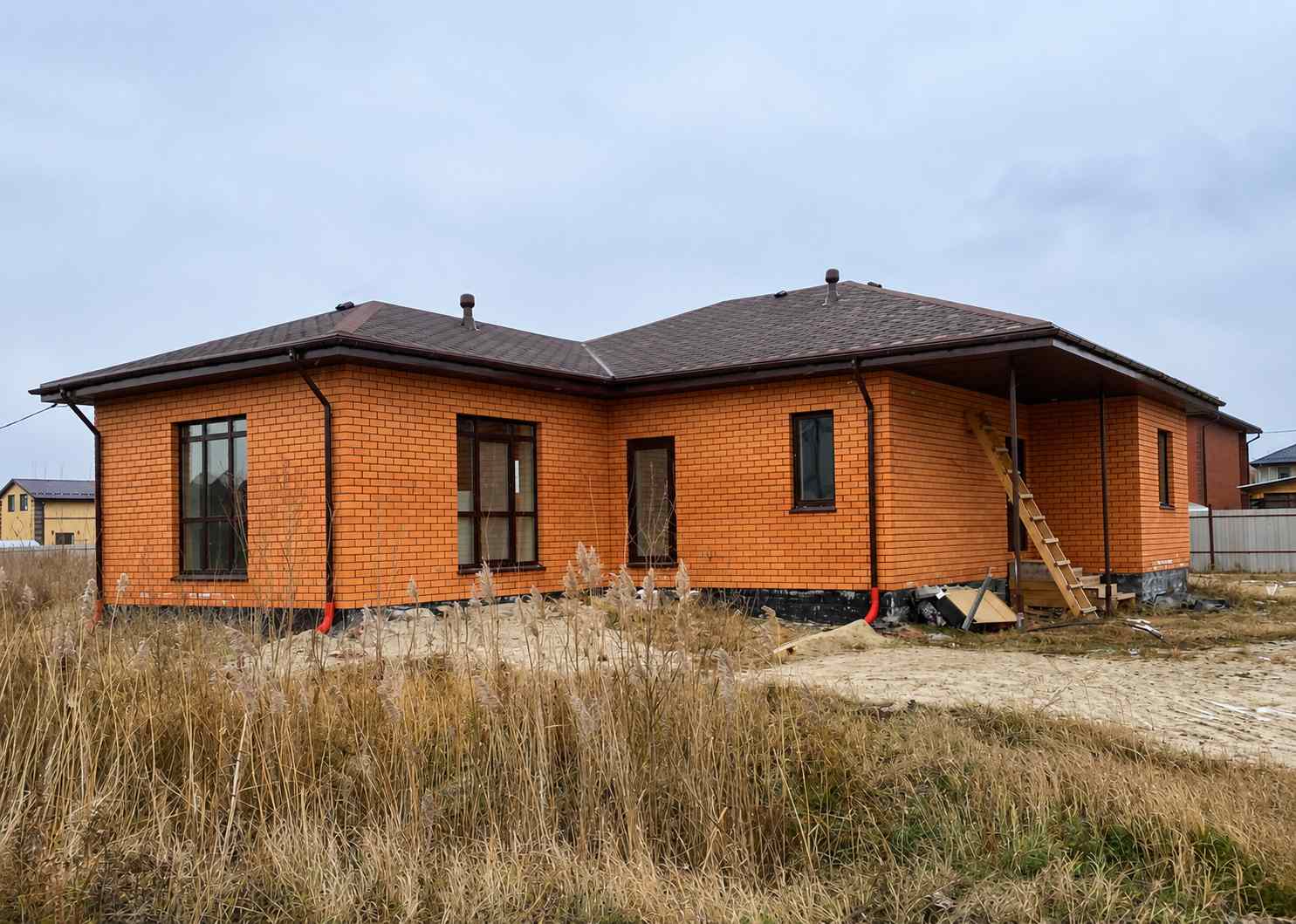 https://engels.tgv-stroy.ru/storage/app/uploads/public/6a7/aaf/281/6a7aaf2815ba9013923669.jpg